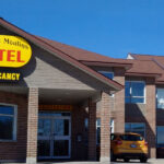 Aux Trois Moulins Motel & Restaurant